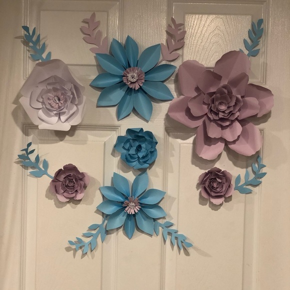 Paper flower - Picture 2 of 2